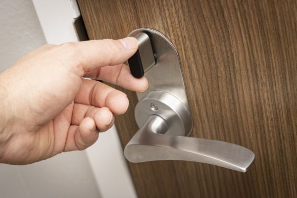 Cost of Deadbolt Installation Service in Salem