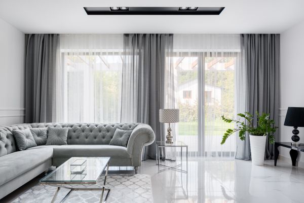 Cost of Traverse Rod Installation in Salem