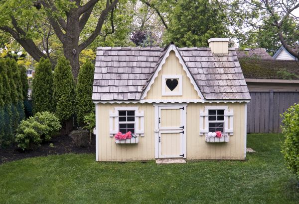 Cost of Playhouse Assembly in Salem