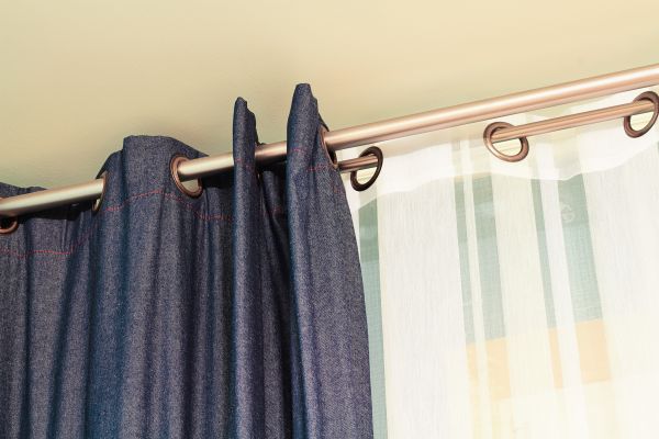 Cost of Curtain Rod Replacement in Salem