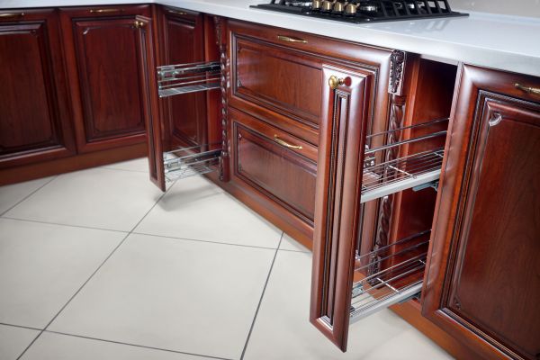 Cost of Cabinet Pull Installation in Salem