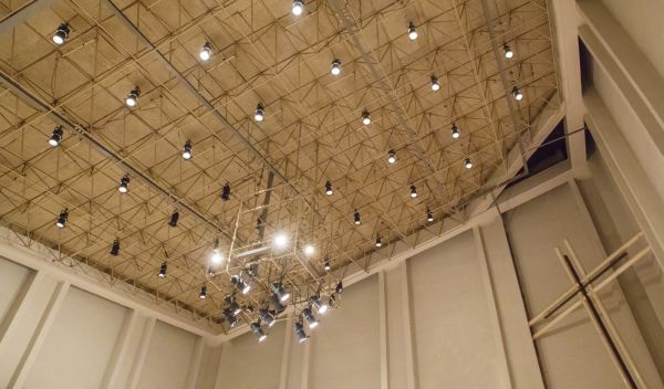 Church Lightbulb Replacement in Salem