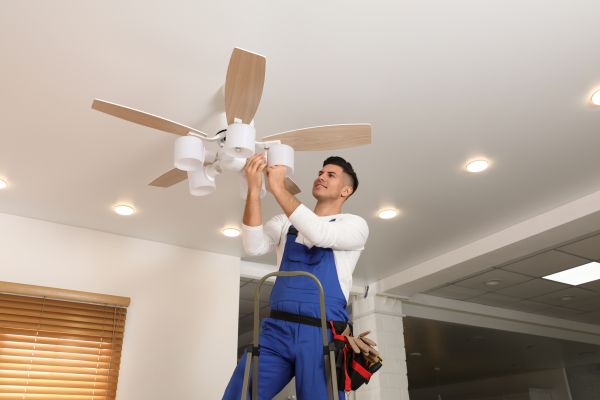 Cost of Ceiling Fan Bulb Replacement in Salem